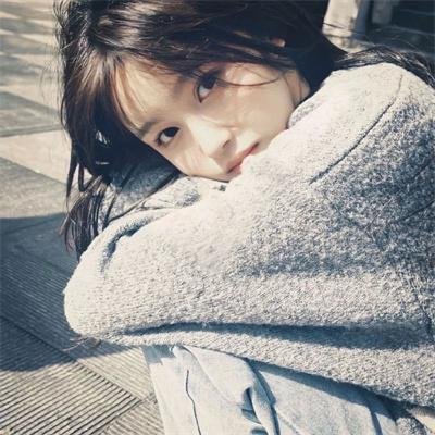 玉笑珠香